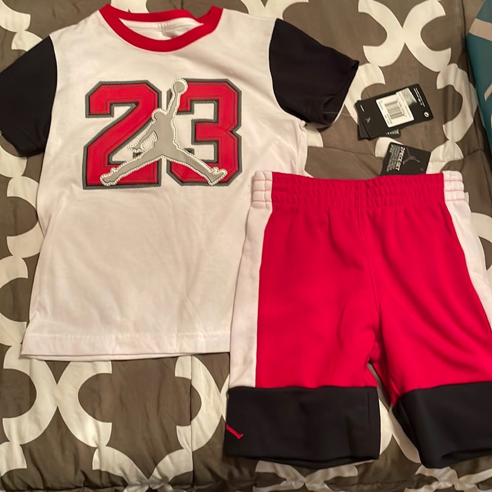 Jordan 2 piece new